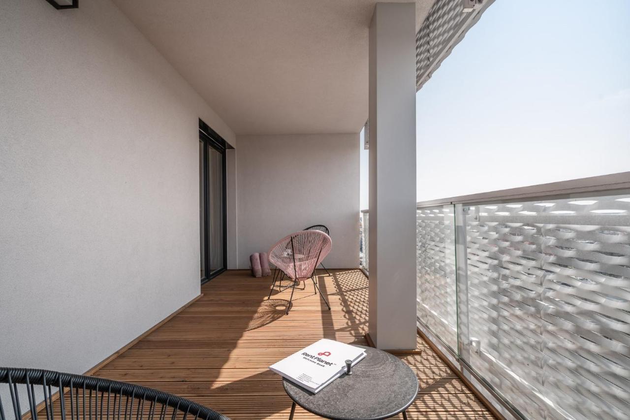 Rentplanet - Apartamenty Atal Tower Wrocław Exterior foto